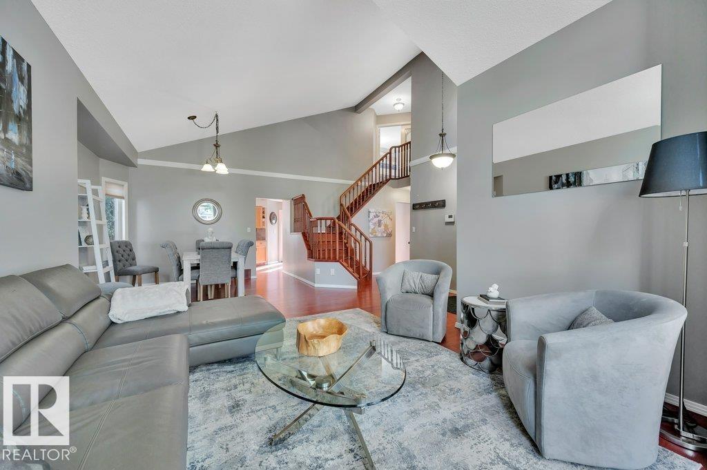 Photo 6 of 17 Catalina Dr, Sherwood Park AB