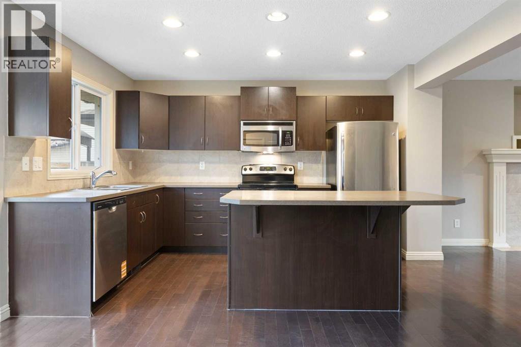 Photo 14 of 221 Prestwick Terrace Se, Calgary AB