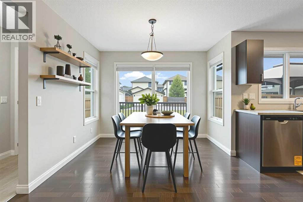 Photo 18 of 221 Prestwick Terrace Se, Calgary AB