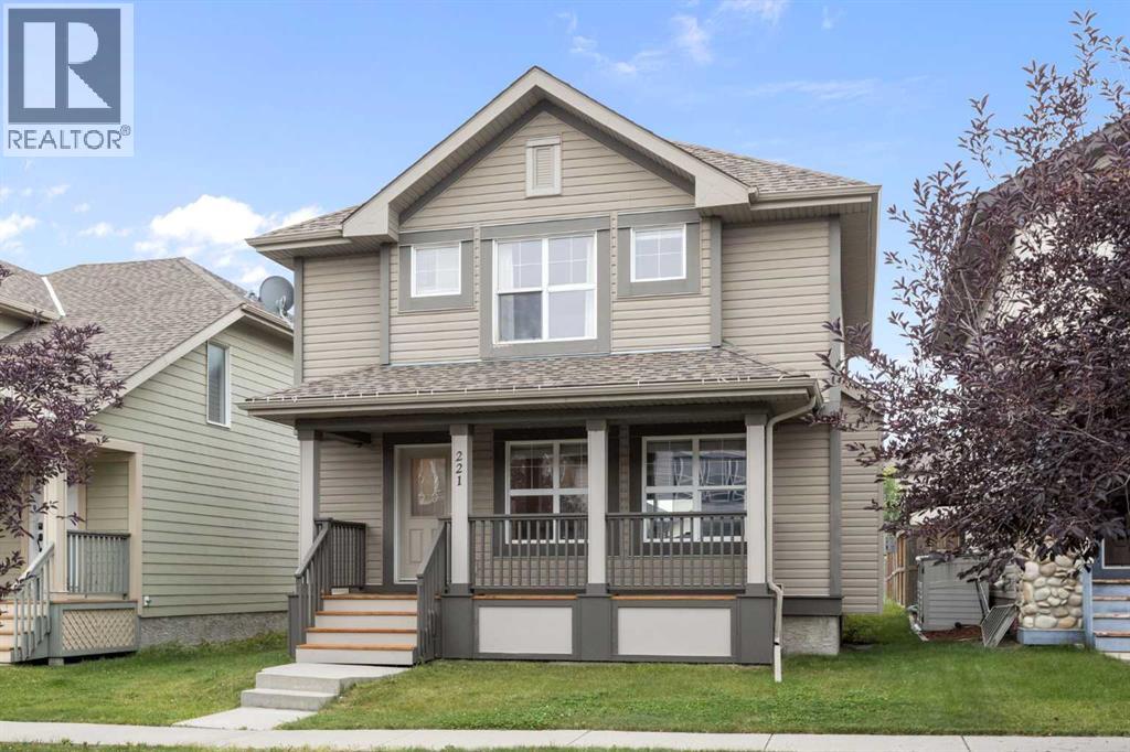 Photo 2 of 221 Prestwick Terrace Se, Calgary AB
