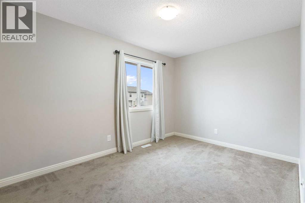 Photo 29 of 221 Prestwick Terrace Se, Calgary AB