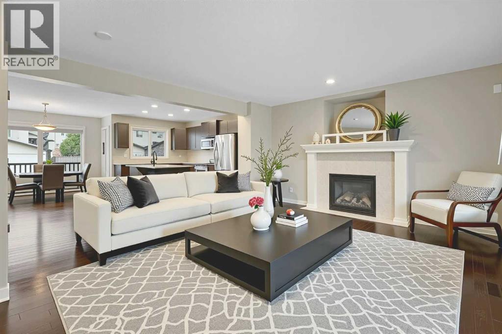 Photo 5 of 221 Prestwick Terrace Se, Calgary AB