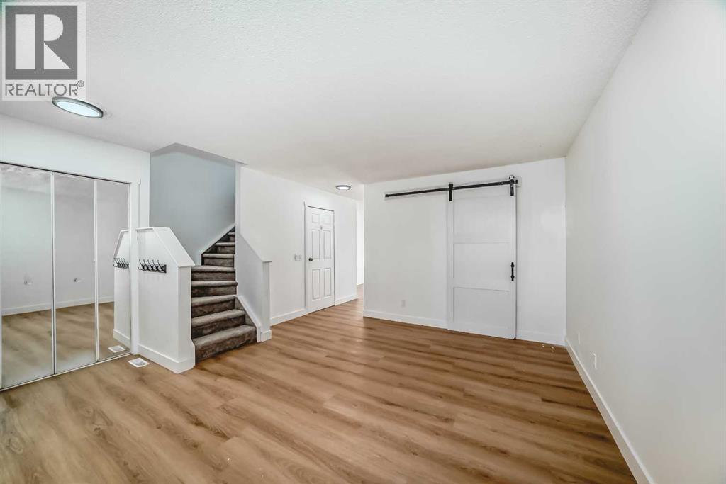 Photo 18 of 37 Martinbrook Link Ne, Calgary AB