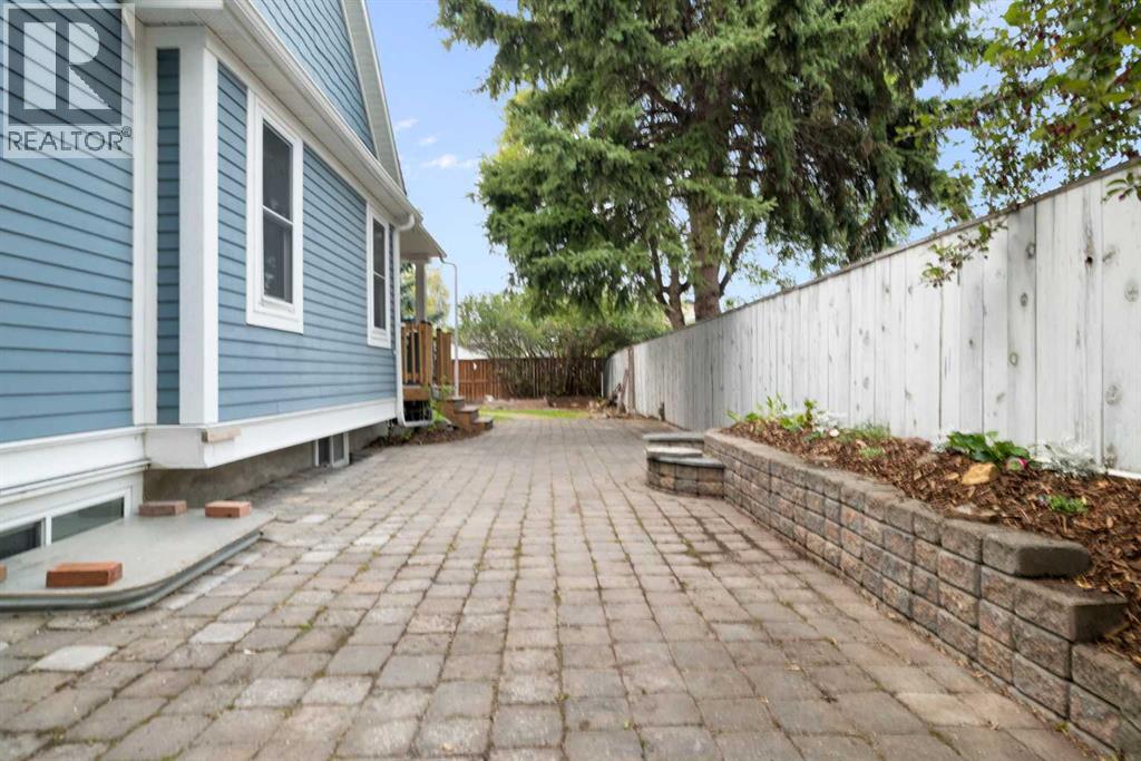 Photo 29 of 408 22 Avenue Ne, Calgary AB