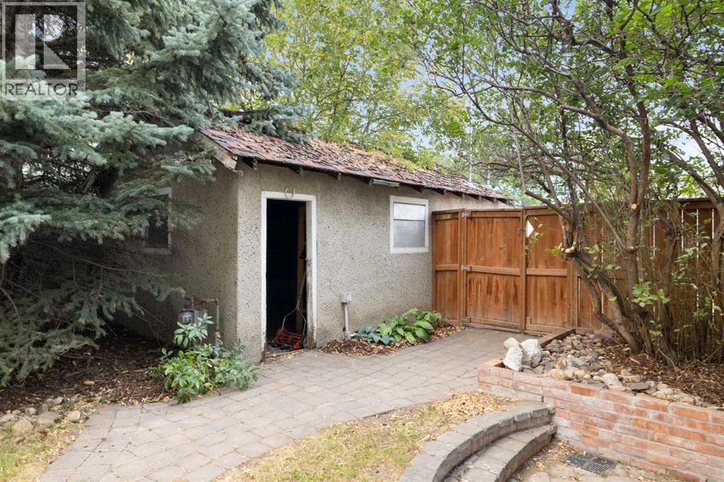 Photo 34 of 408 22 Avenue Ne, Calgary AB