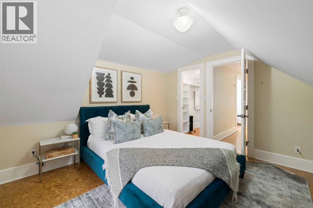 Photo 17 of 408 22 Avenue Ne, Calgary AB