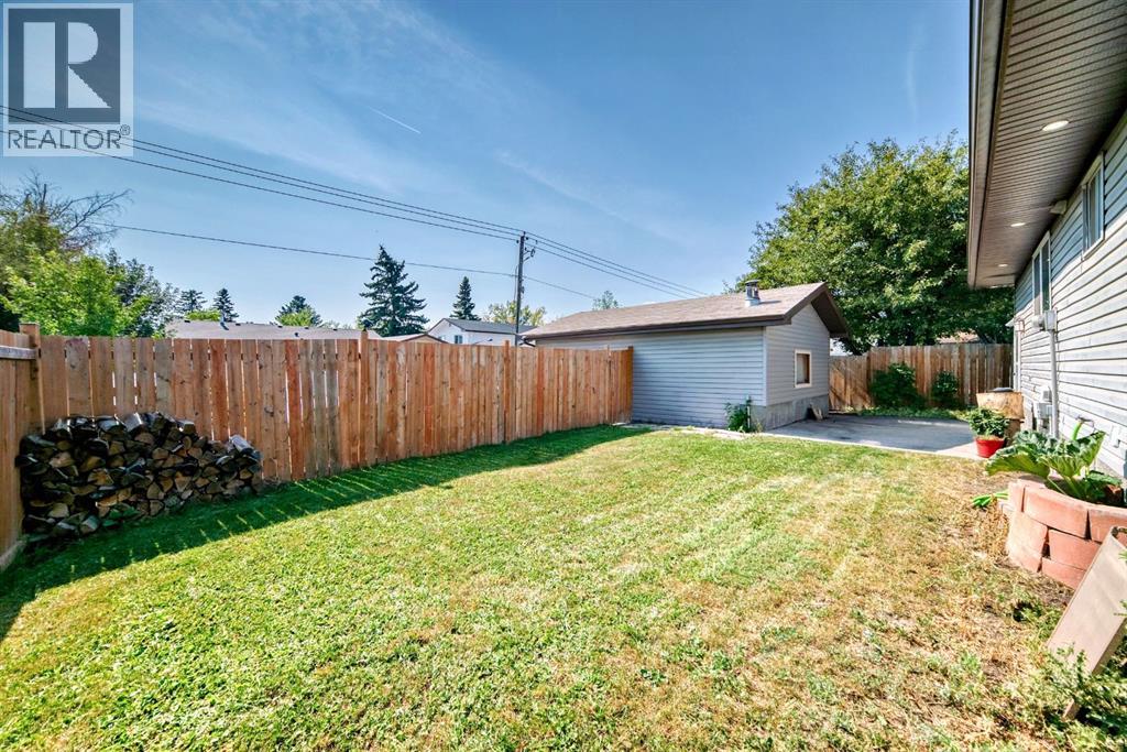 Photo 45 of 5107 Rundleview Road Ne, Calgary AB
