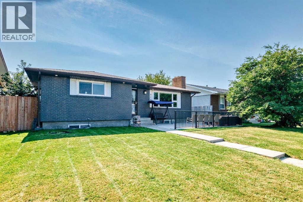 Photo 50 of 5107 Rundleview Road Ne, Calgary AB