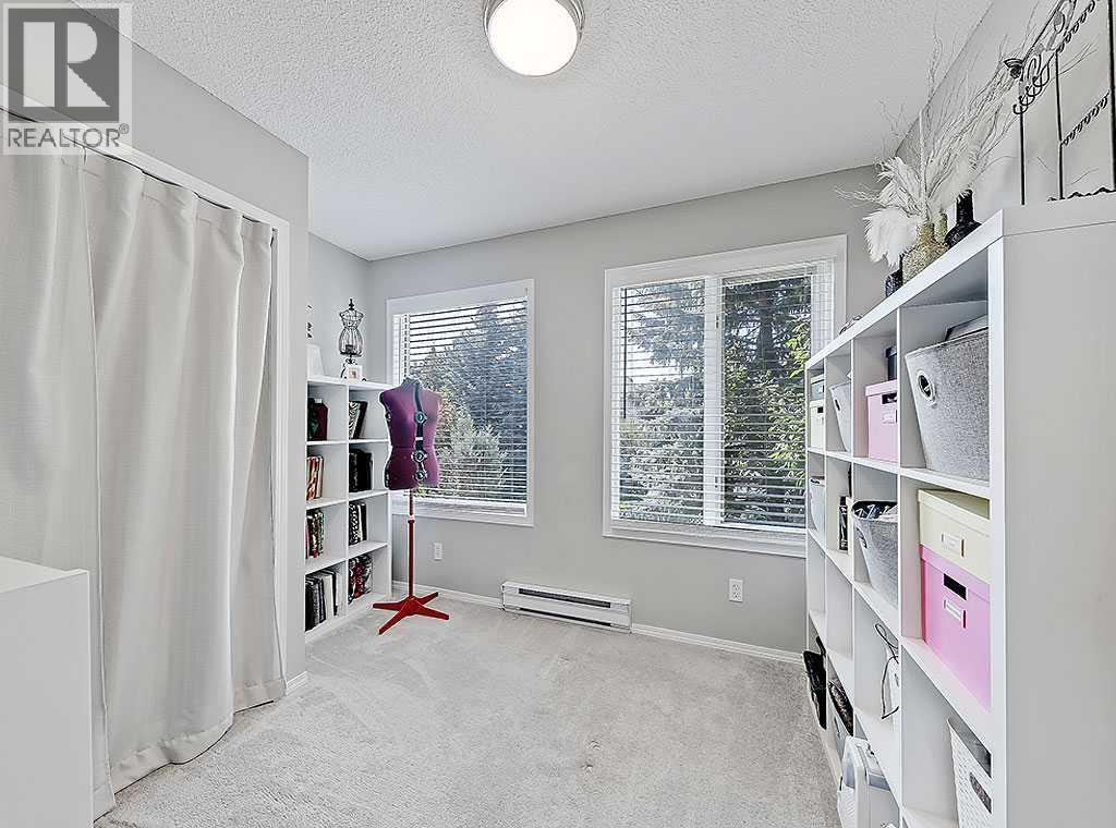 Photo 31 of 169 Woodpark Court Sw, Calgary AB