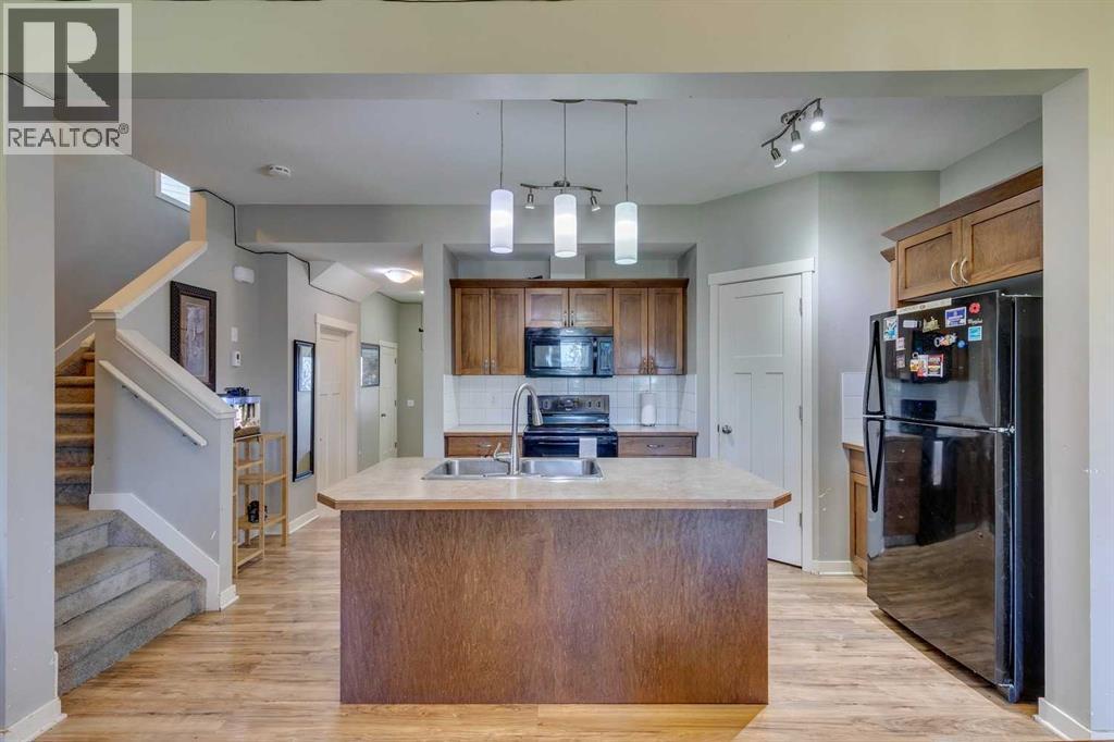 Photo 7 of 43 Sunrise Crescent Ne, High River AB