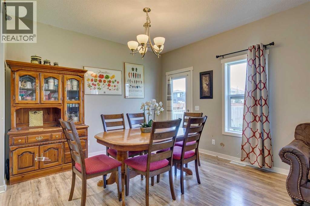 Photo 9 of 43 Sunrise Crescent Ne, High River AB