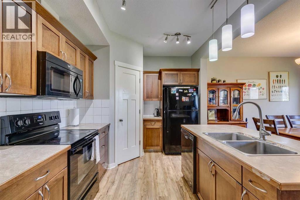 Photo 6 of 43 Sunrise Crescent Ne, High River AB