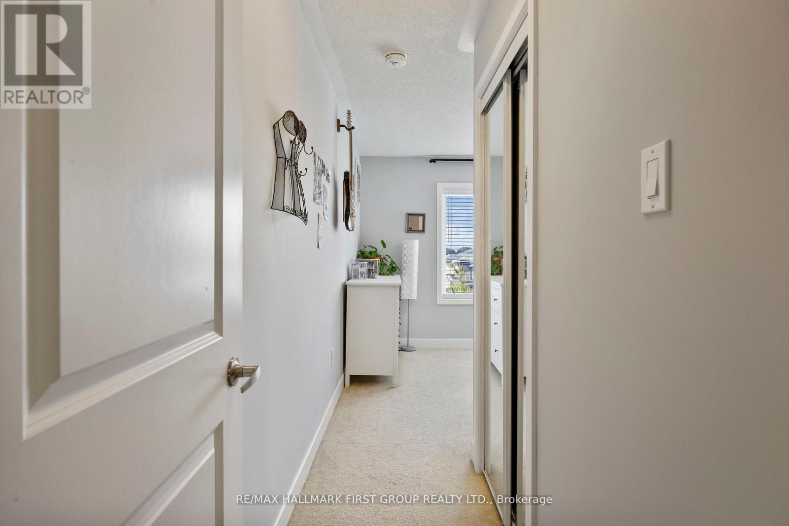 Photo 25 of 79 7 Shawfield Way, Whitby ON