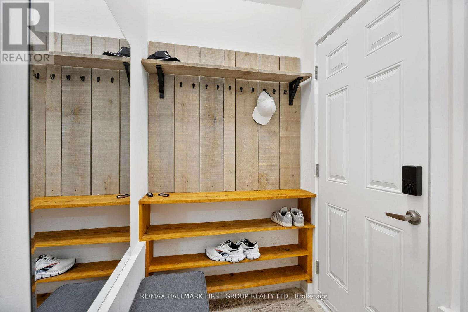 Photo 37 of 79 7 Shawfield Way, Whitby ON