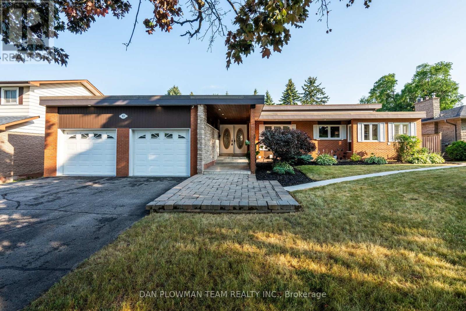 Photo 2 of 83 Sherwood Road E, Ajax ON