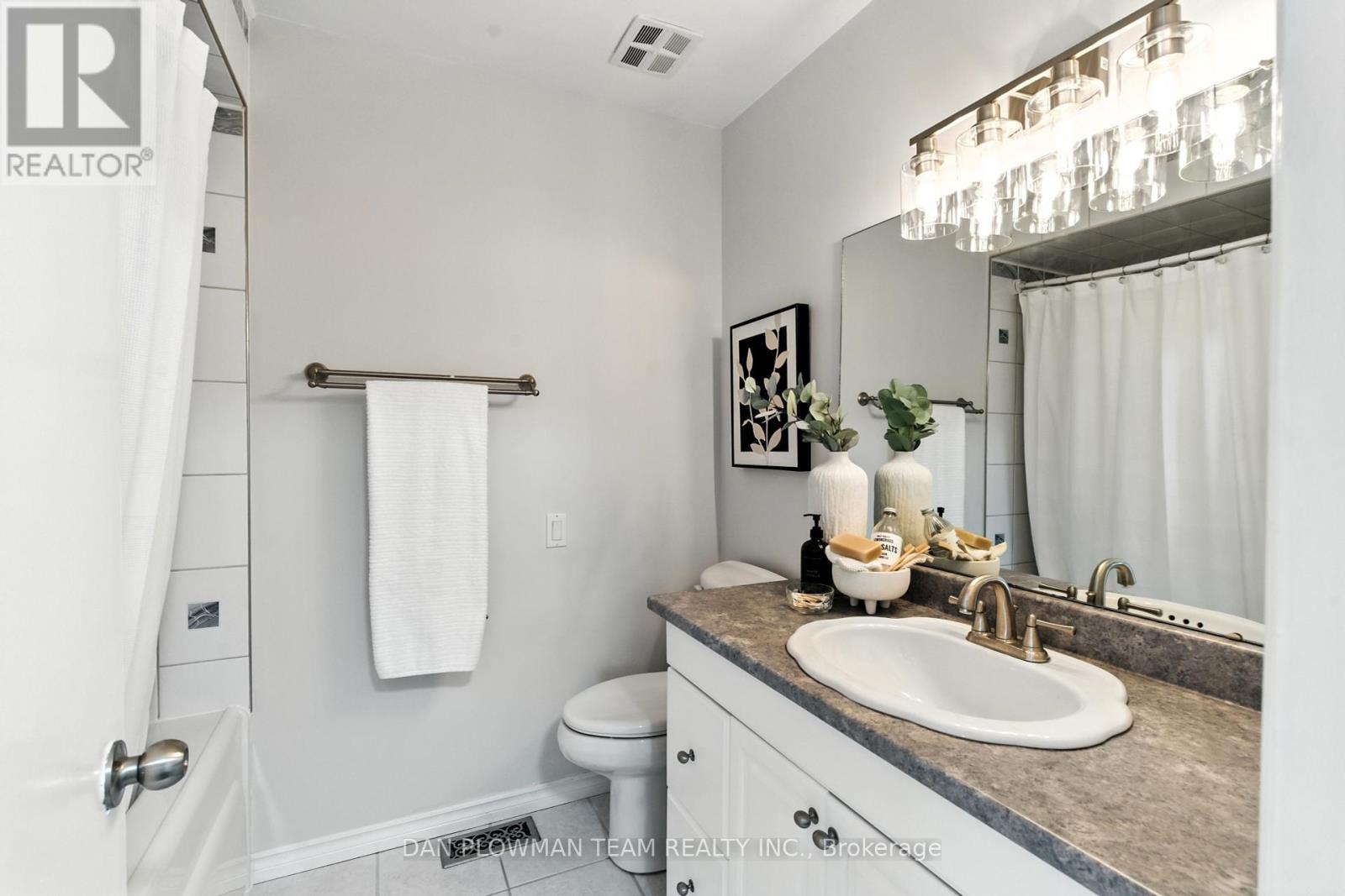 Photo 29 of 83 Sherwood Road E, Ajax ON