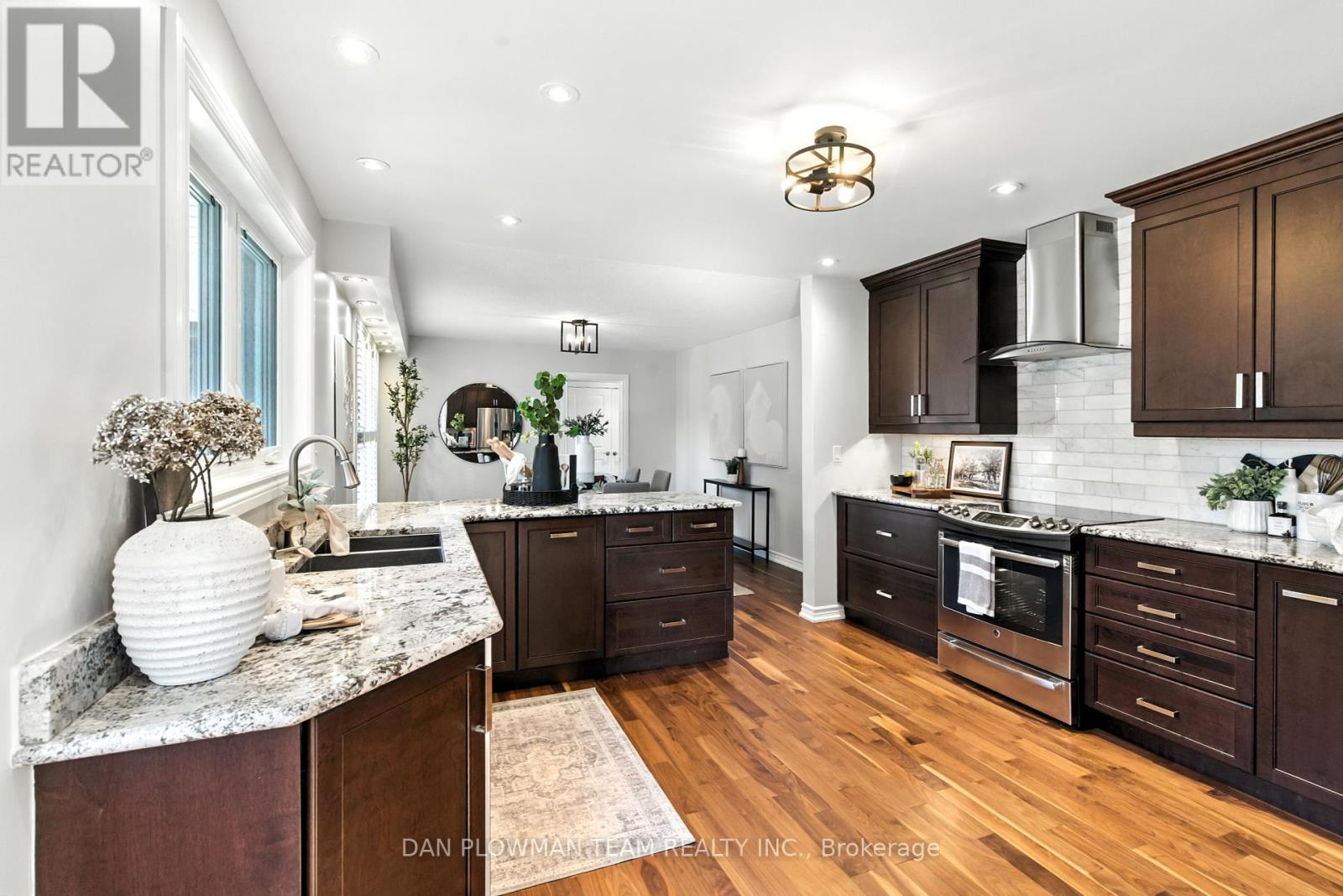 Photo 9 of 83 Sherwood Road E, Ajax ON