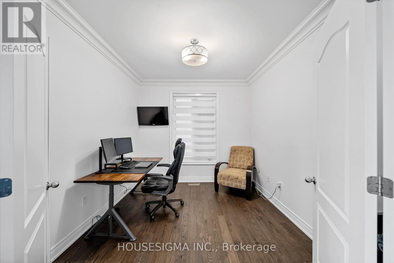 Photo 13 of 94 Forest Edge Crescent, East Gwillimbury ON