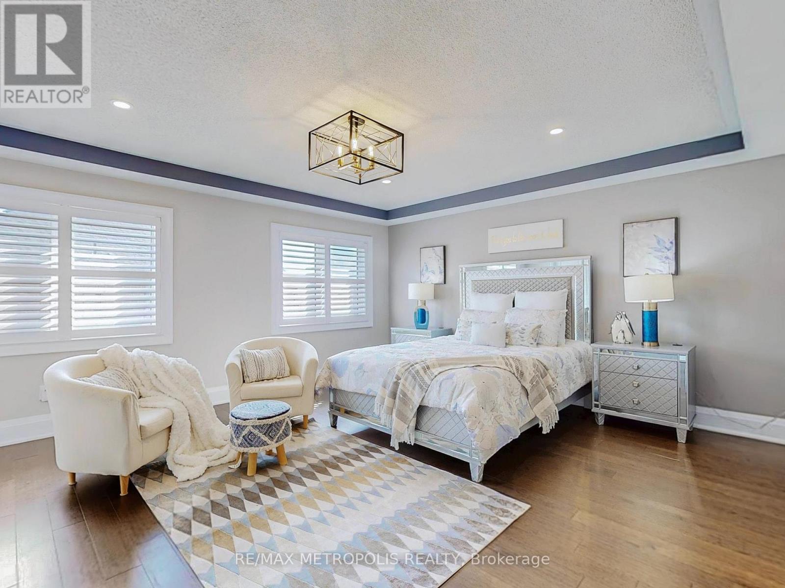 Photo 17 of 126 Silk Twist Drive, East Gwillimbury ON