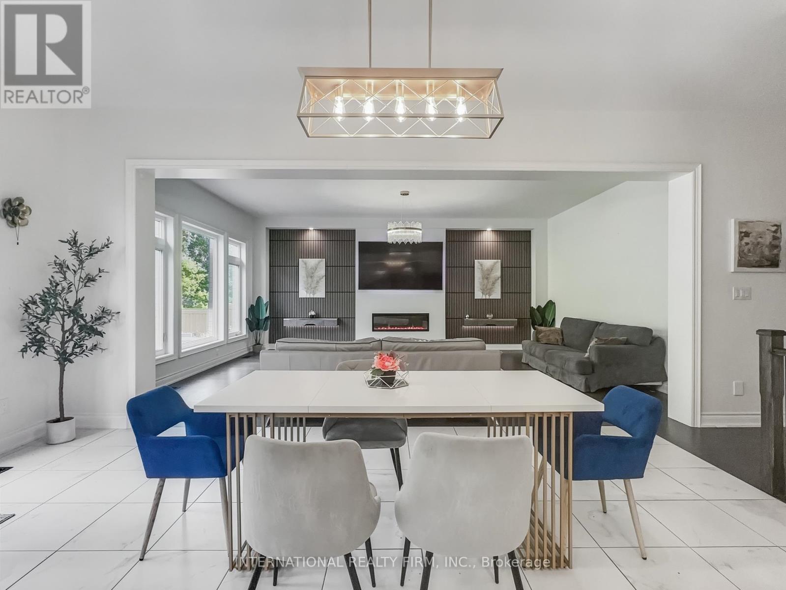 Photo 25 of 150 Cannes Avenue, Vaughan ON