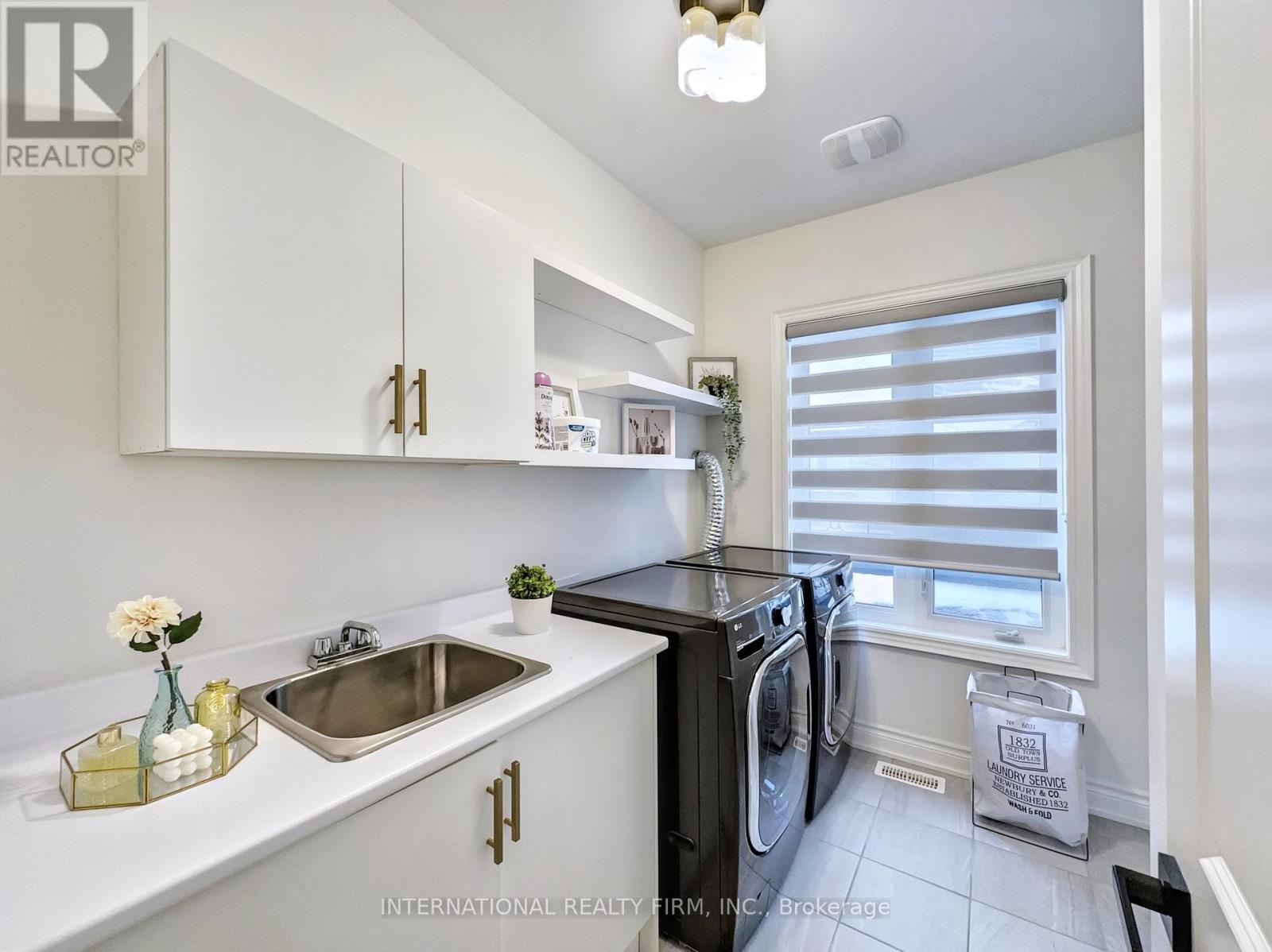 Photo 29 of 150 Cannes Avenue, Vaughan ON