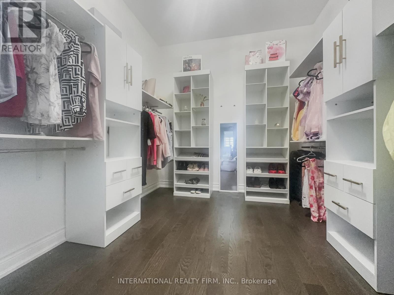 Photo 32 of 150 Cannes Avenue, Vaughan ON