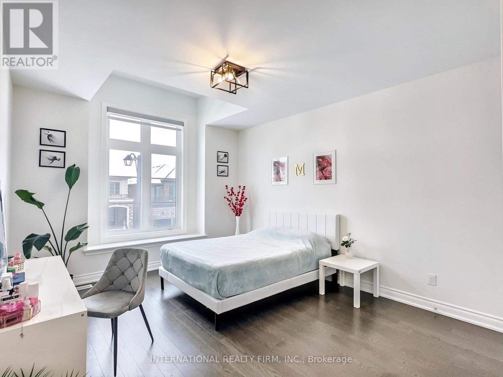 Photo 36 of 150 Cannes Avenue, Vaughan ON