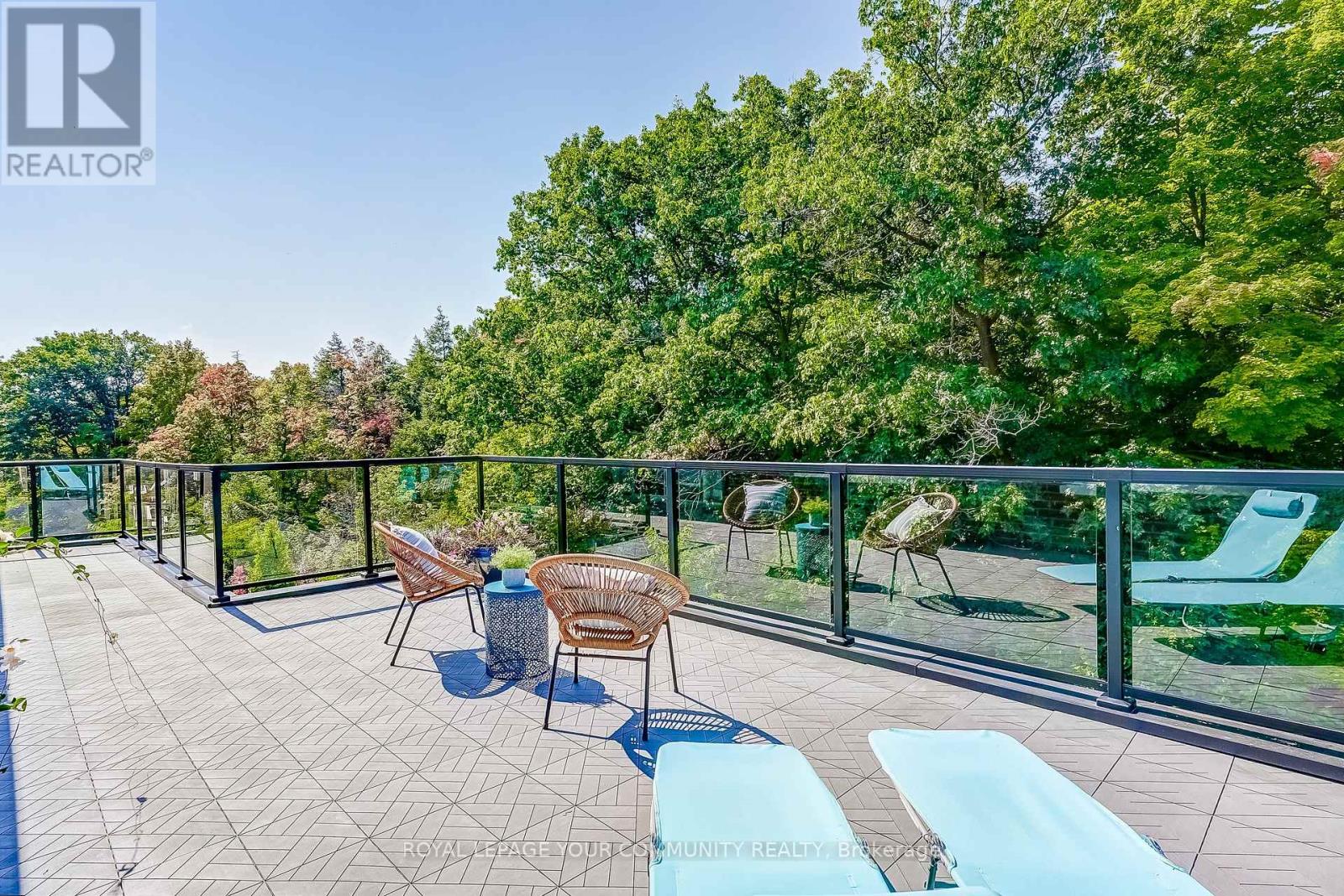 Photo 12 of 176 Farrell Road, Vaughan ON