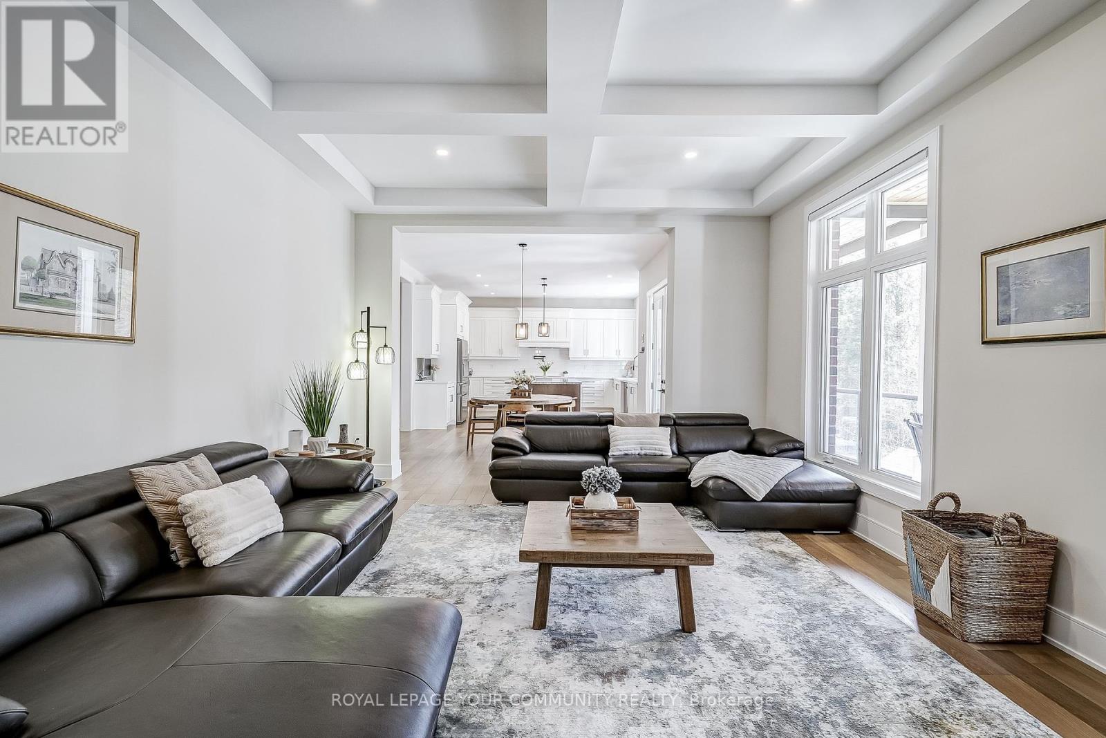 Photo 30 of 176 Farrell Road, Vaughan ON