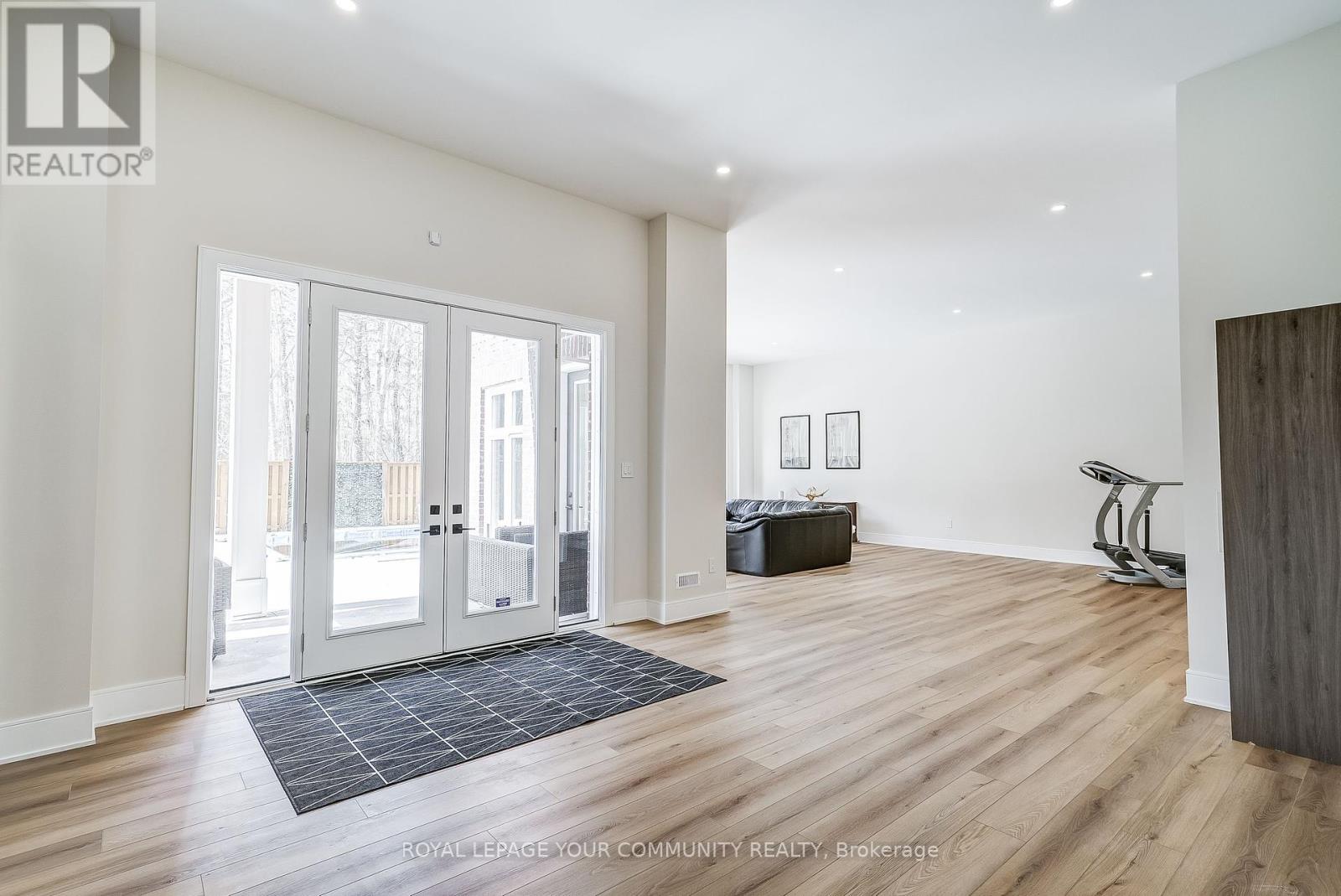 Photo 46 of 176 Farrell Road, Vaughan ON