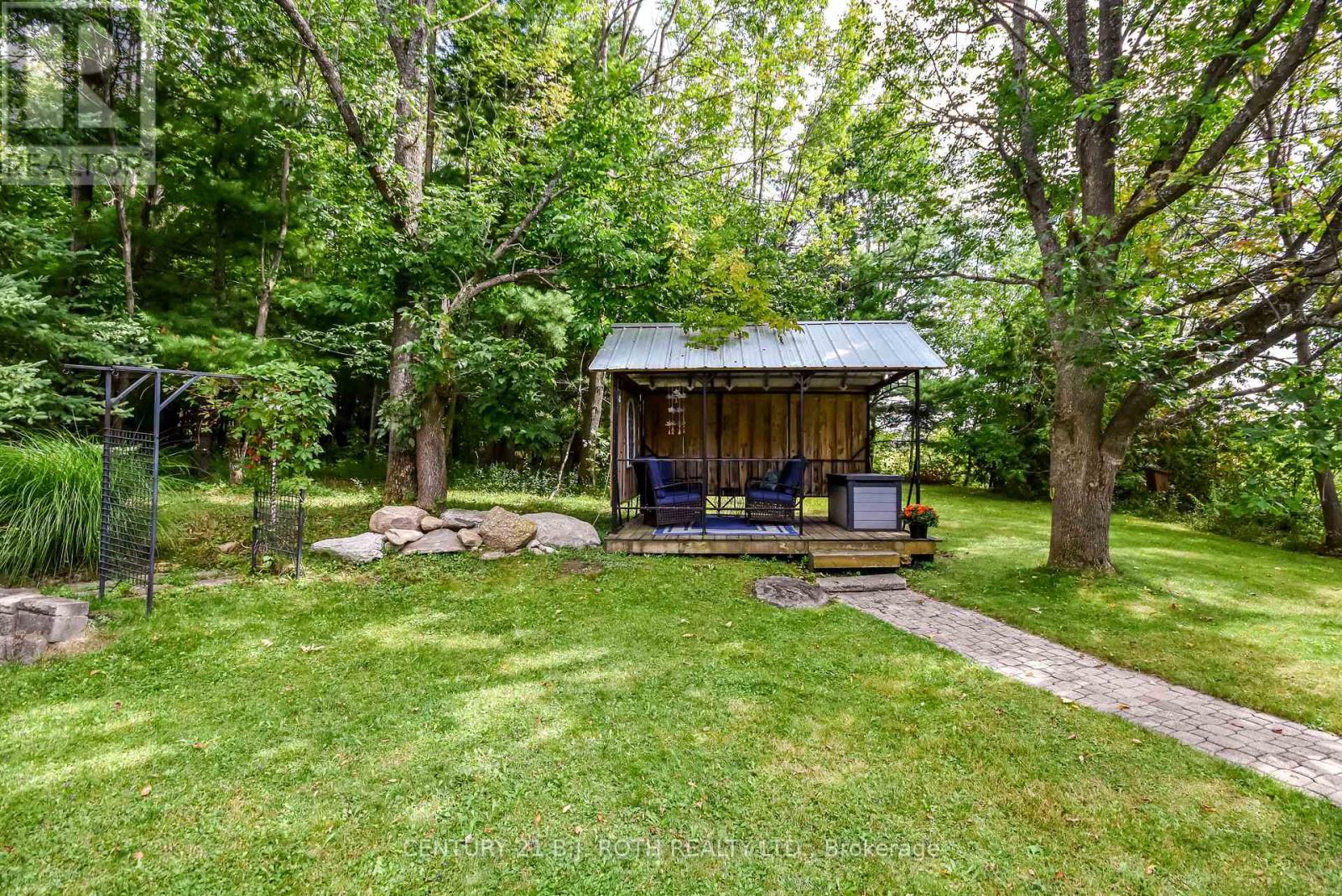 Photo 30 of 1039 Division Road E, Severn ON