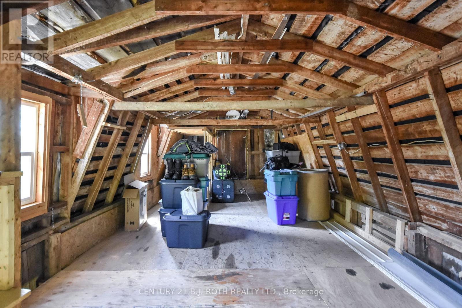 Photo 41 of 1039 Division Road E, Severn ON