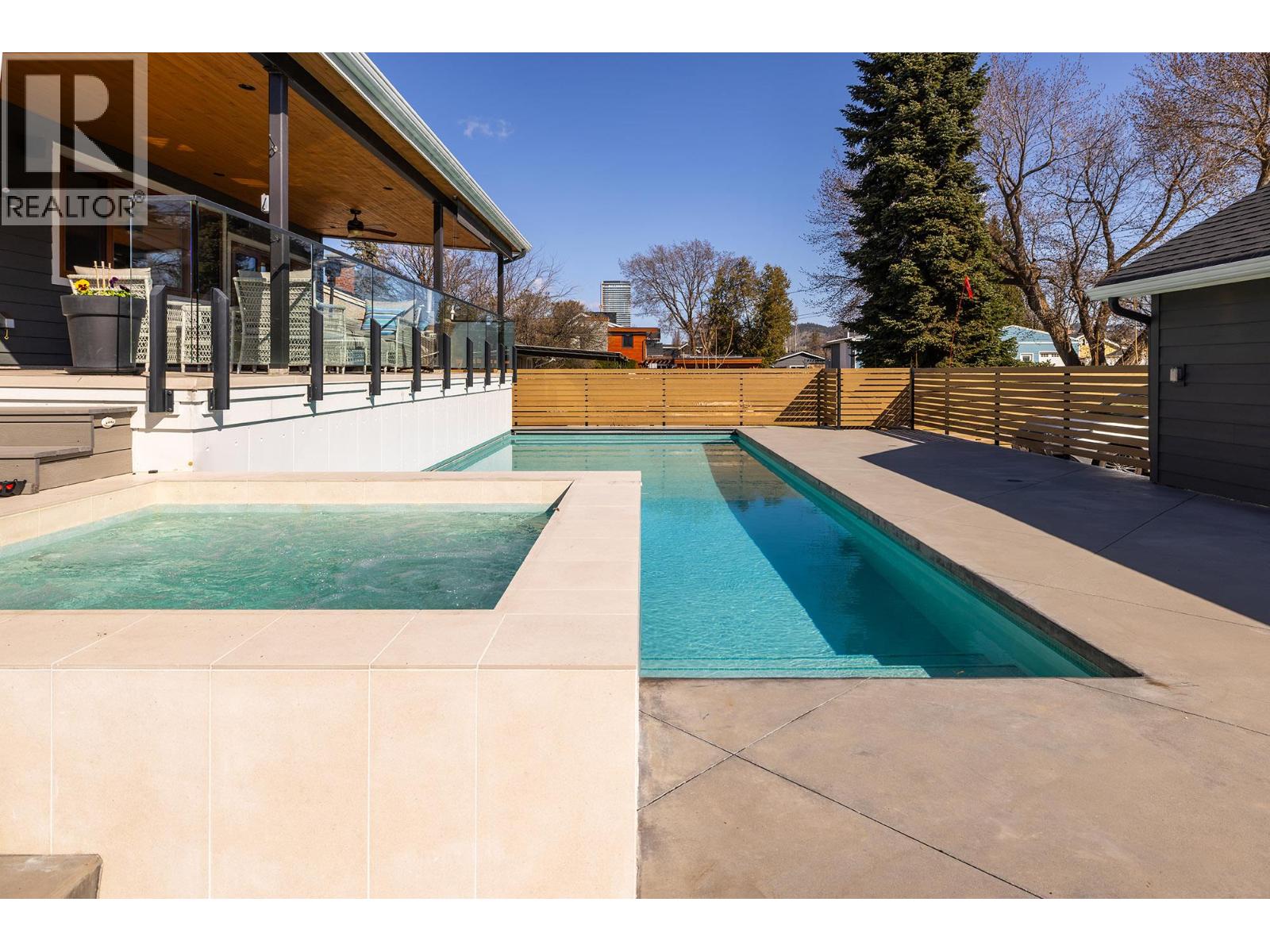  2175 Abbott Street, Kelowna