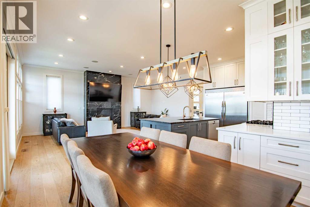 Photo 18 of 118 Turner Crescent, Red Deer AB