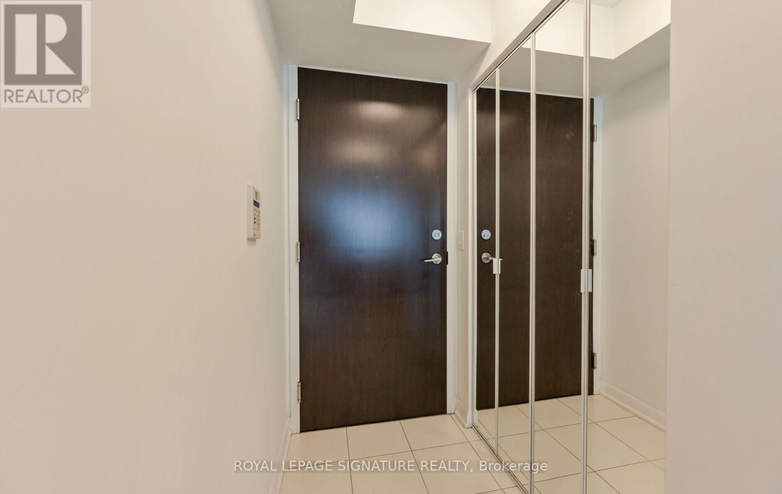Photo 2 of 1805 215 Sherway Gardens Road, Toronto ON