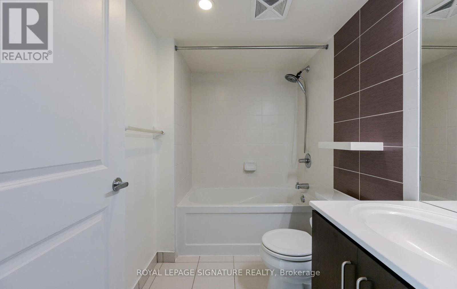 Photo 24 of 1805 215 Sherway Gardens Road, Toronto ON