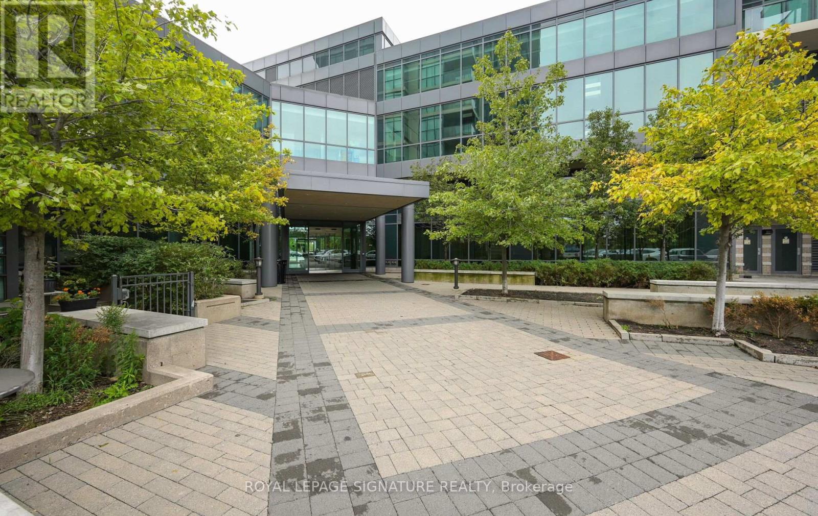 Photo 33 of 1805 215 Sherway Gardens Road, Toronto ON
