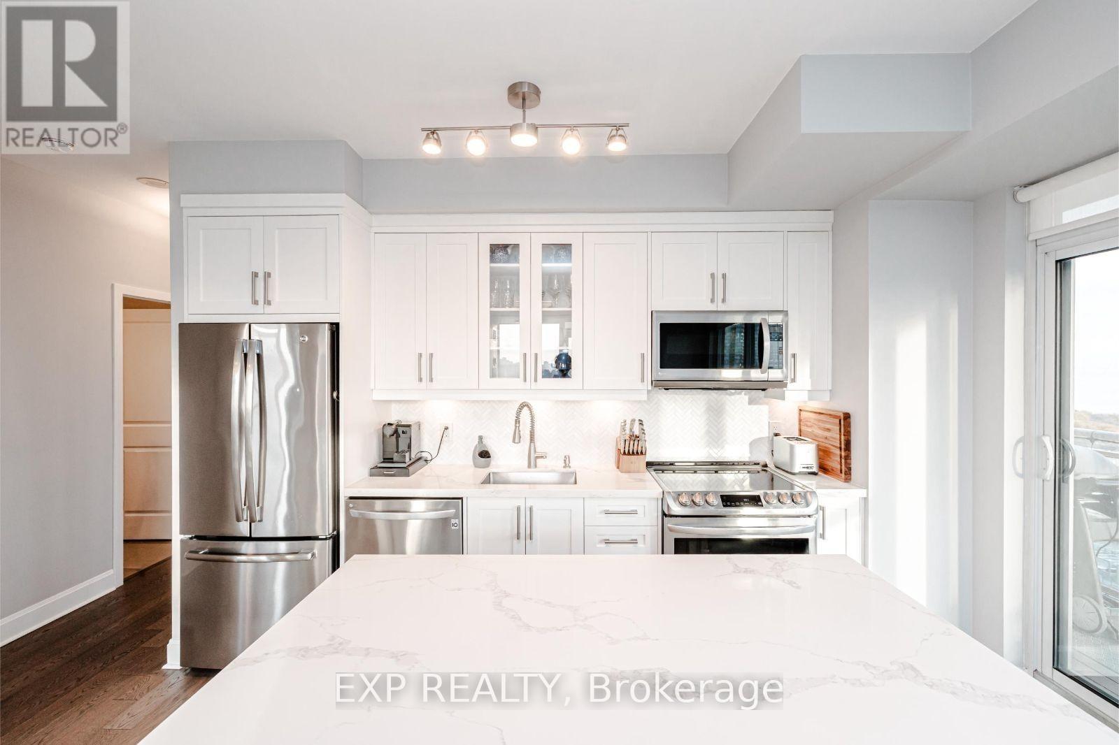 Photo 1 of 1503 33 Shore Breeze Drive, Toronto ON