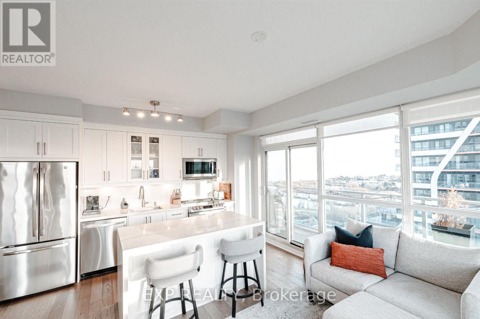 Photo 5 of 1503 33 Shore Breeze Drive, Toronto ON