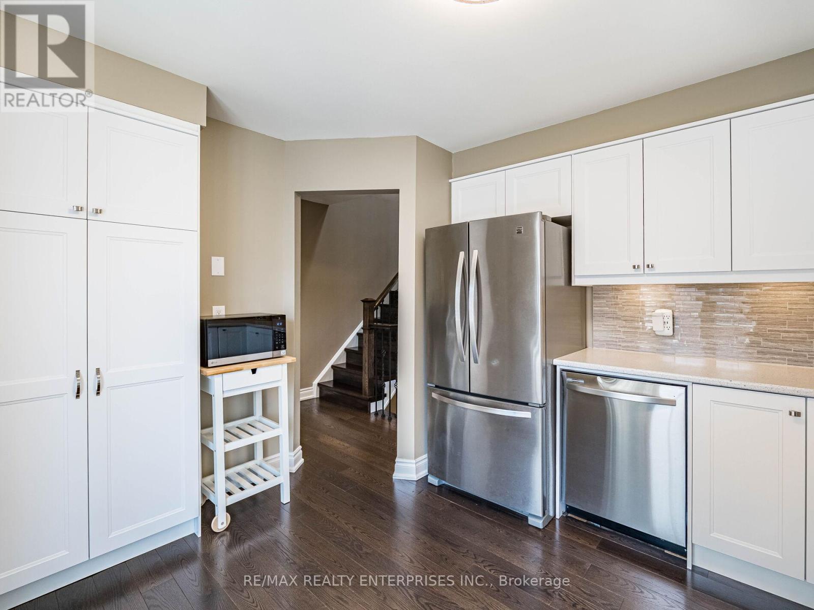 Photo 24 of 7 3140 Fifth Line W, Mississauga ON