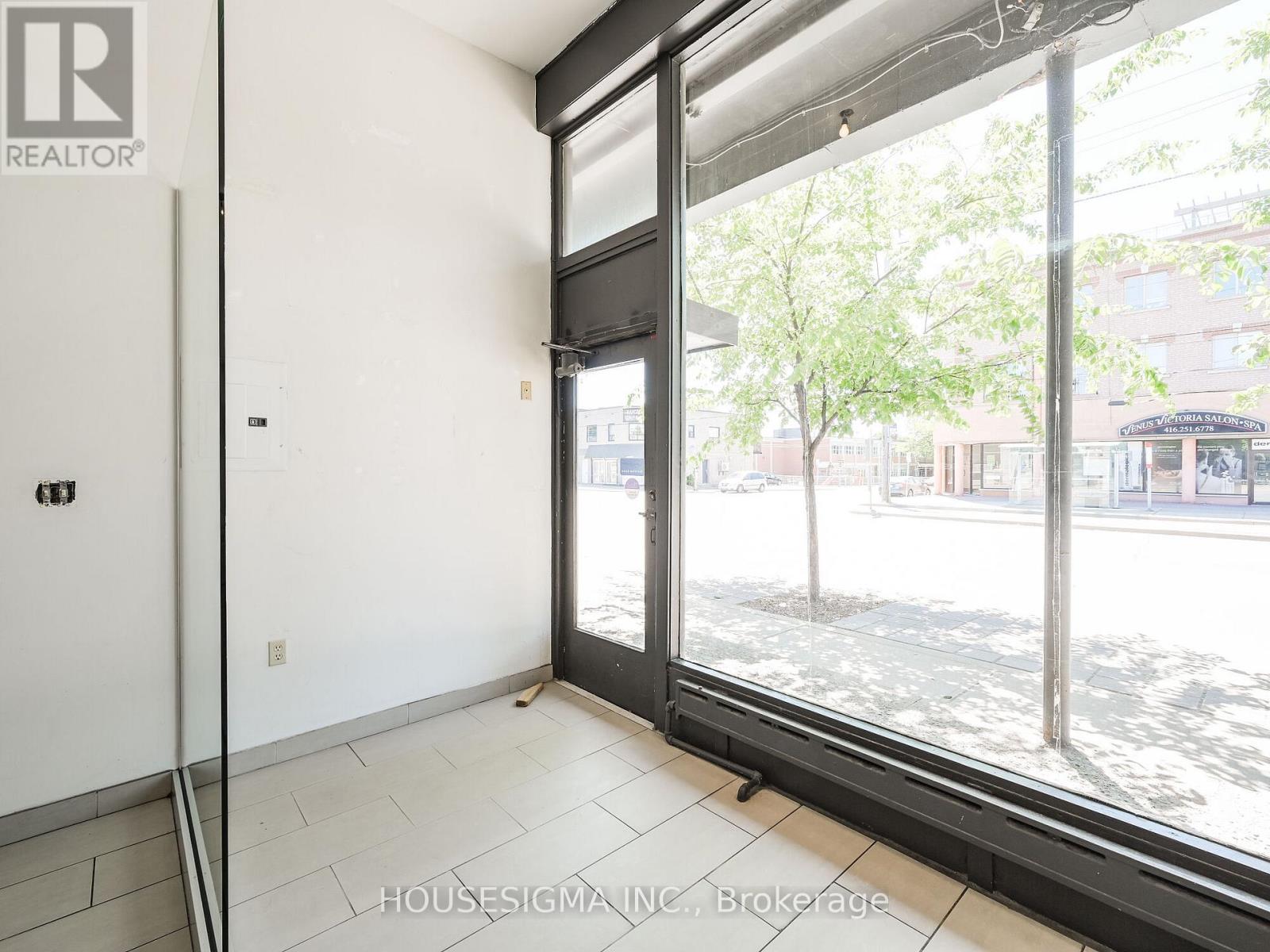 Photo 3 of 728 The Queensway, Toronto ON