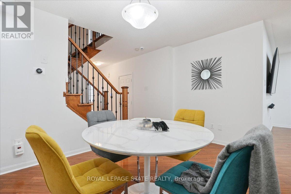 Photo 16 of 815 Stark Circle, Milton ON