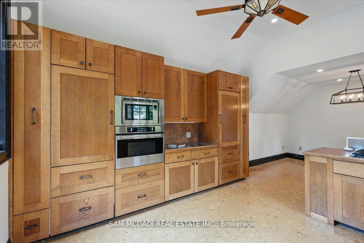 Photo 12 of 62 Maple Avenue S, Mississauga ON