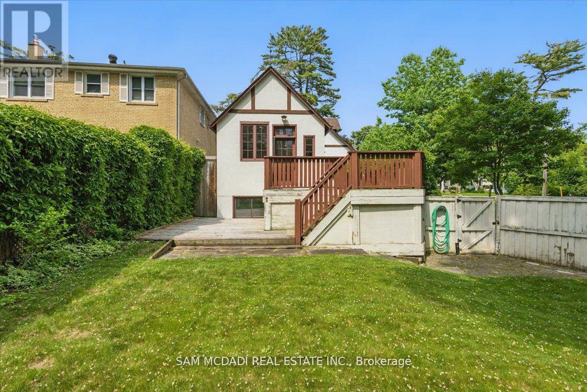 Photo 36 of 62 Maple Avenue S, Mississauga ON