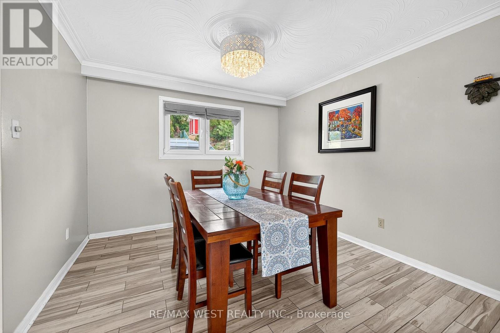 Photo 8 of 54 Barker Avenue, Toronto ON