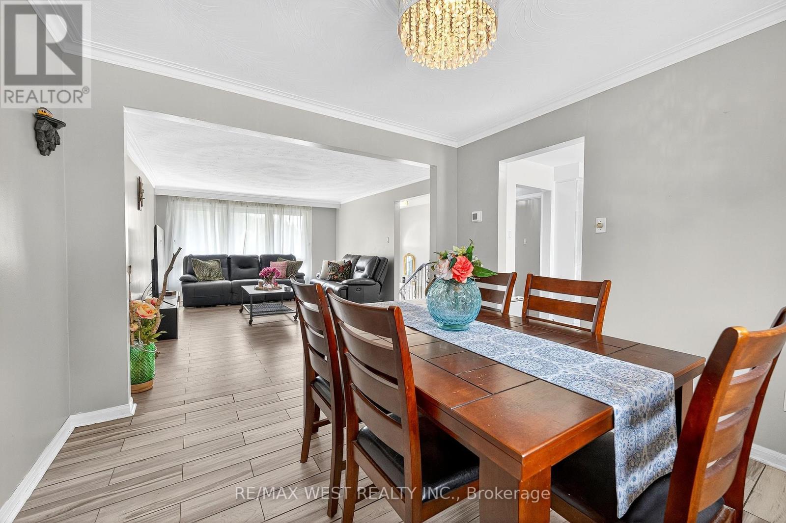 Photo 9 of 54 Barker Avenue, Toronto ON