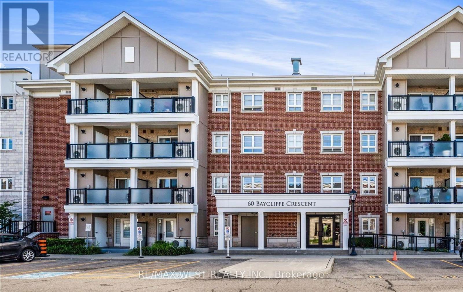 Photo 1 of 60 Baycliffe Crescent, Brampton ON