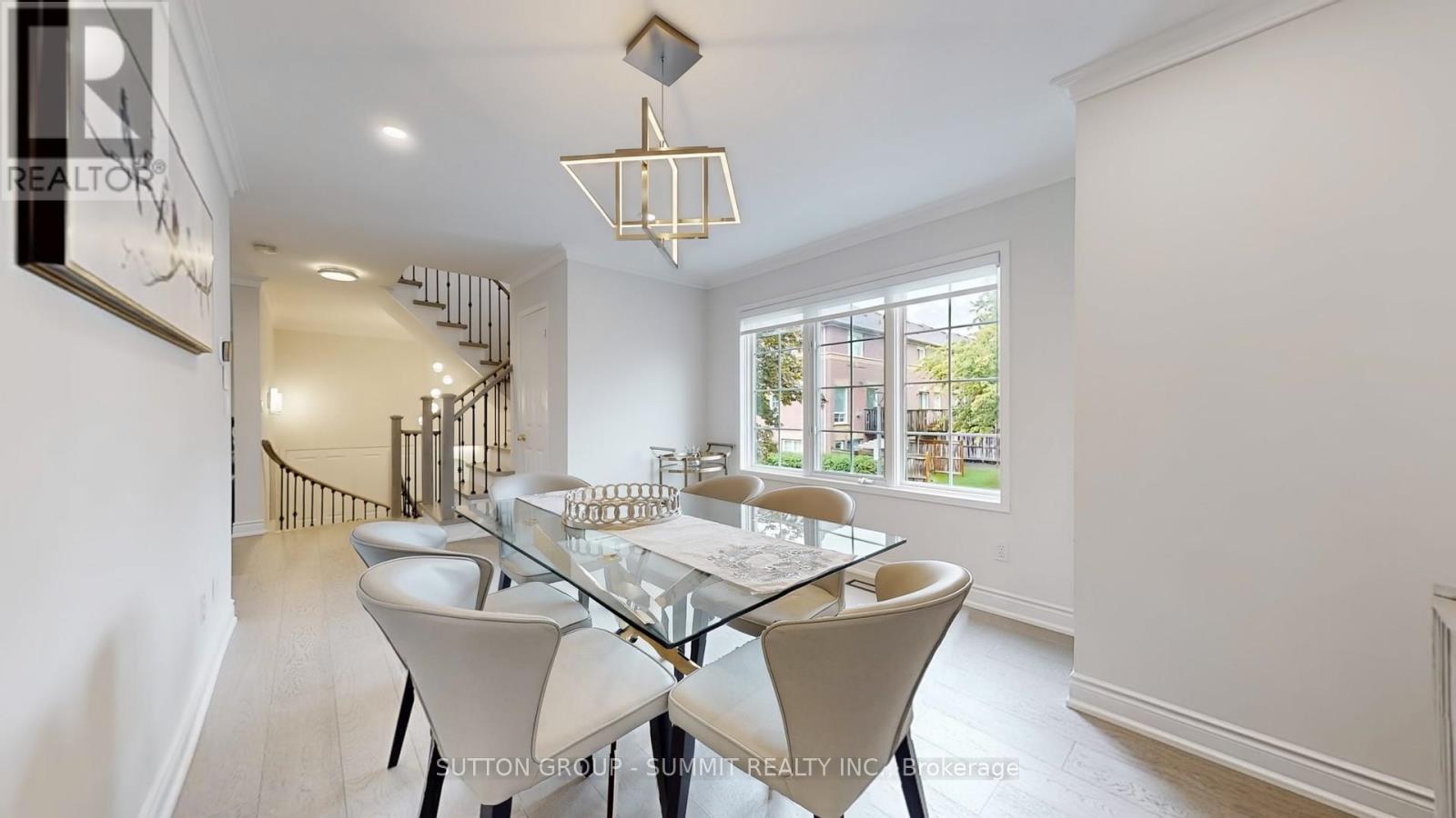 Photo 16 of 12 5535 Glen Erin Drive, Mississauga ON