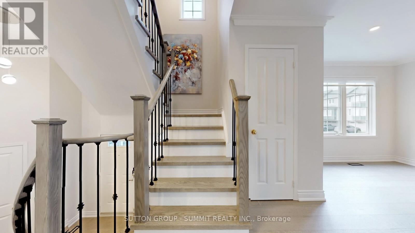 Photo 21 of 12 5535 Glen Erin Drive, Mississauga ON