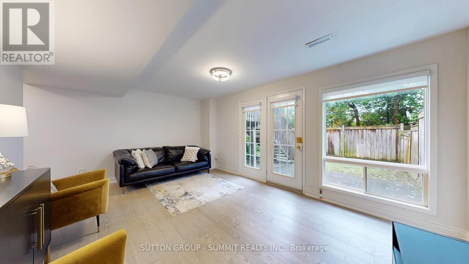 Photo 37 of 12 5535 Glen Erin Drive, Mississauga ON